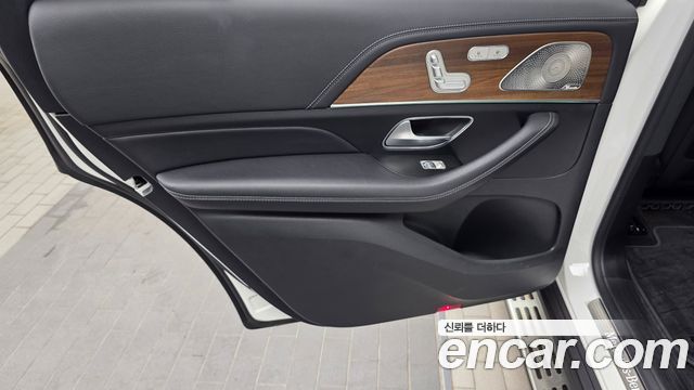 Mercedes-Benz GLS-Class 2021 — photo 15