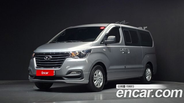 Hyundai Starex 2019 — photo 1