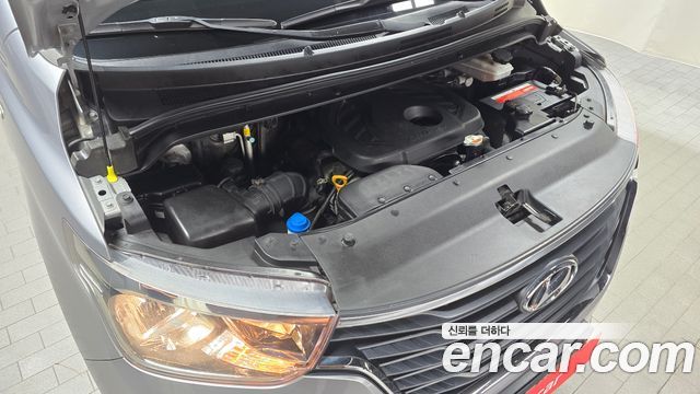 Hyundai Starex 2019 — photo 6