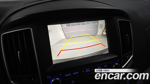 Hyundai Starex 2019 — photo 20