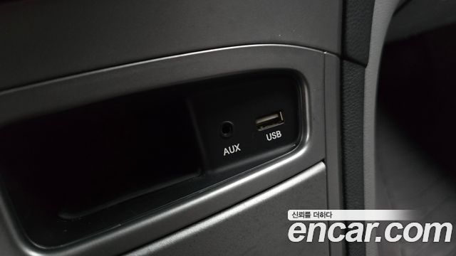 Hyundai Starex 2019 — photo 28