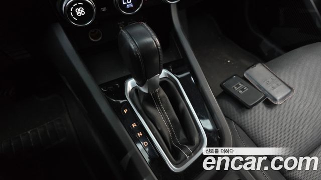 Renault Korea XM3 2023 — photo 12
