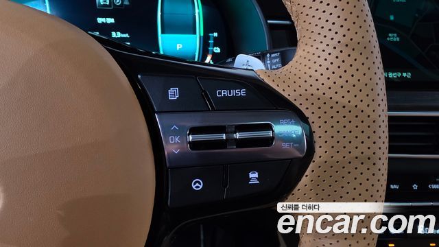 Kia K7 2020 — photo 23
