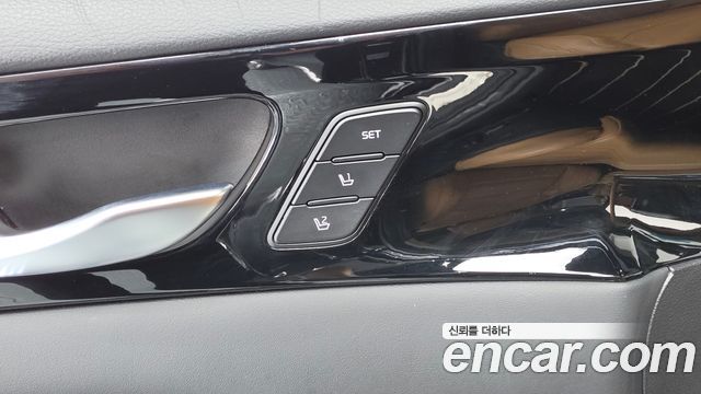 Kia K7 2020 — photo 24