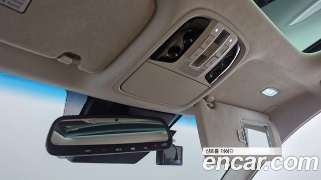 Kia K7 2020 — photo 29