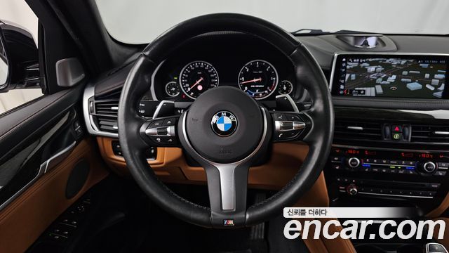 BMW X6 2018 — photo 19