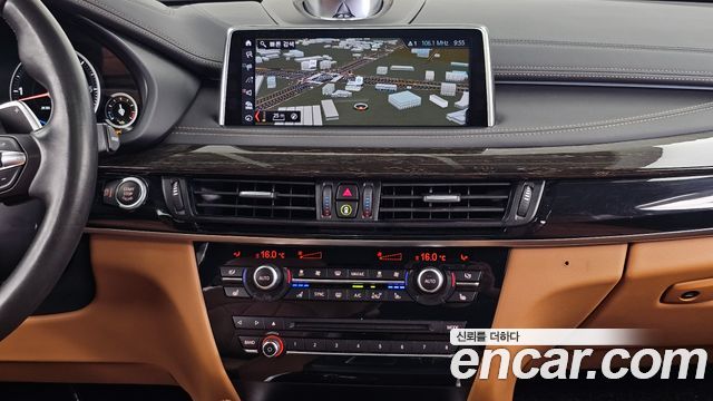 BMW X6 2018 — photo 20