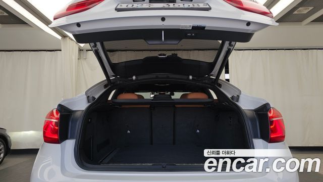 BMW X6 2018 — photo 26