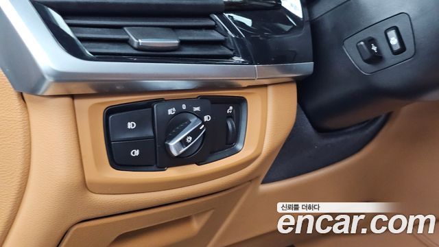 BMW X6 2018 — photo 28