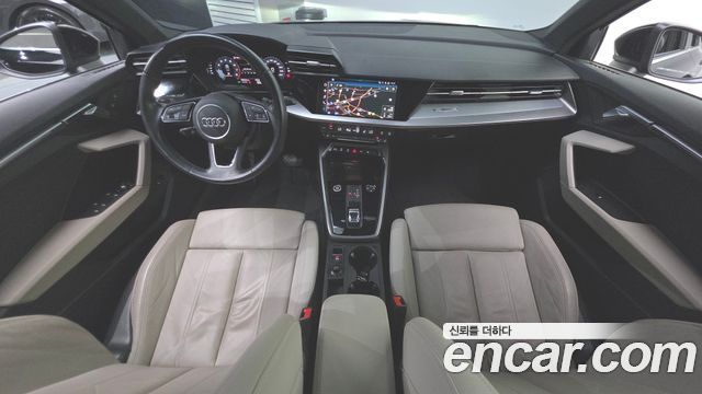 Audi A3 2023 — photo 10