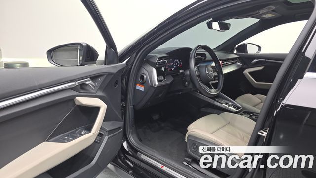 Audi A3 2023 — photo 13