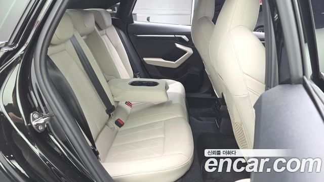 Audi A3 2023 — photo 18