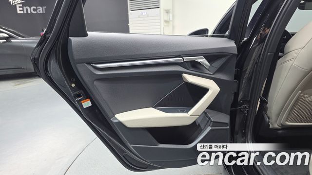 Audi A3 2023 — photo 15