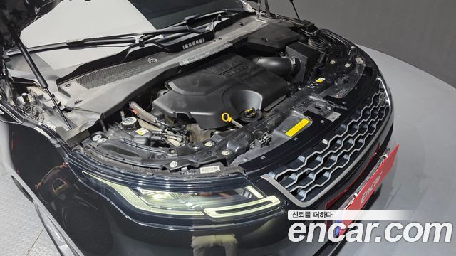 Land Rover Range Rover Evoque 2022 — photo 6