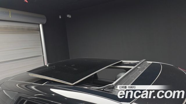 Land Rover Range Rover Evoque 2022 — photo 29