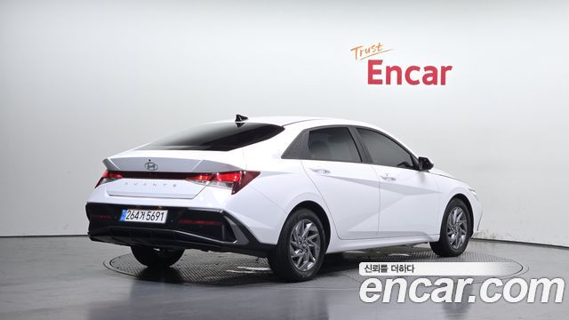 Hyundai AVANTE 2024 — photo 2