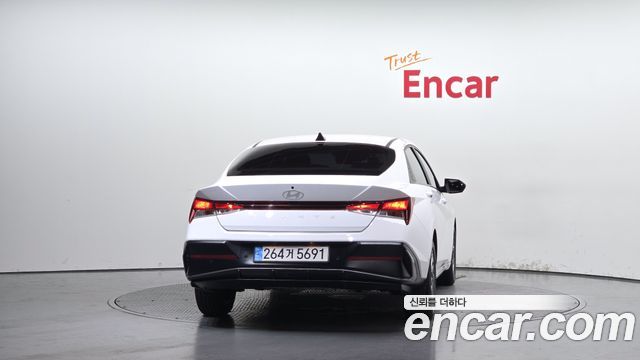 Hyundai AVANTE 2024 — photo 4