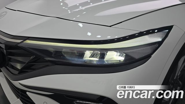 Hyundai AVANTE 2024 — photo 8