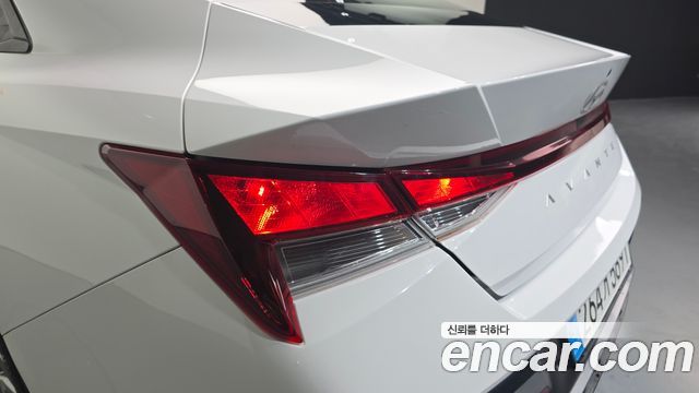 Hyundai AVANTE 2024 — photo 9