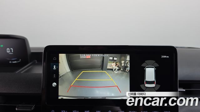 Hyundai Staria 2025 — photo 21