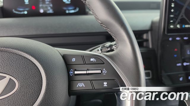 Hyundai Staria 2025 — photo 23