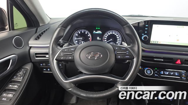 Hyundai Sonata 2022 — photo 13