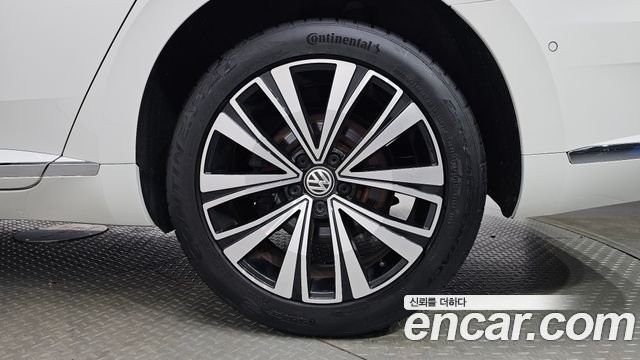 Volkswagen Arteon 2019 — photo 7