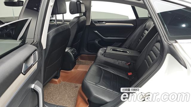 Volkswagen Arteon 2019 — photo 16