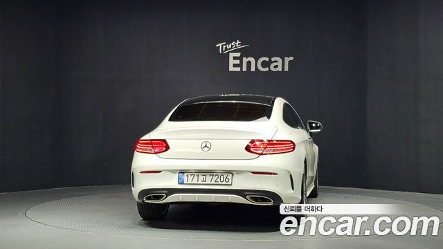 Mercedes-Benz C-Class 2016 — photo 4
