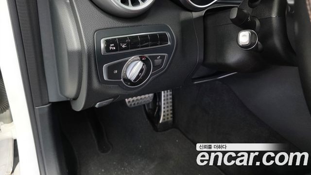 Mercedes-Benz C-Class 2016 — photo 18