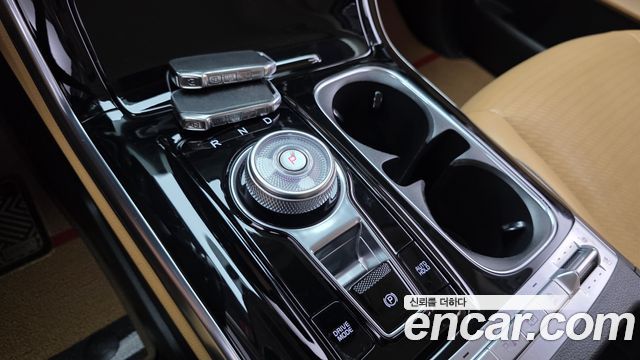 Kia Canival 2021 — photo 12
