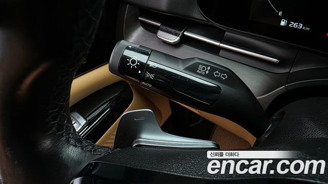 Kia Canival 2021 — photo 27