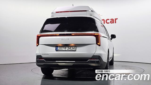 Kia Canival 2025 — photo 4
