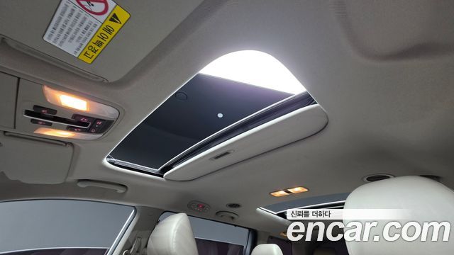 Kia Canival 2018 — photo 21