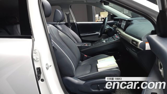 Hyundai Nexo 2023 — photo 17