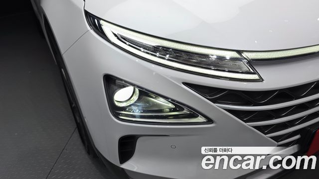 Hyundai Nexo 2023 — photo 8