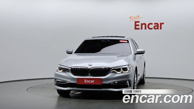 BMW 5-Series 2018 — photo 3