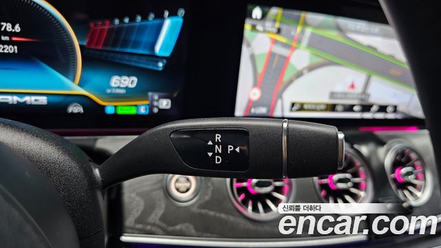Mercedes-Benz CLS-Class 2022 — photo 12