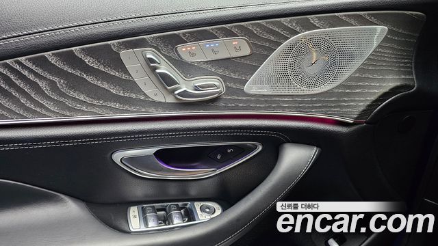 Mercedes-Benz CLS-Class 2022 — photo 23