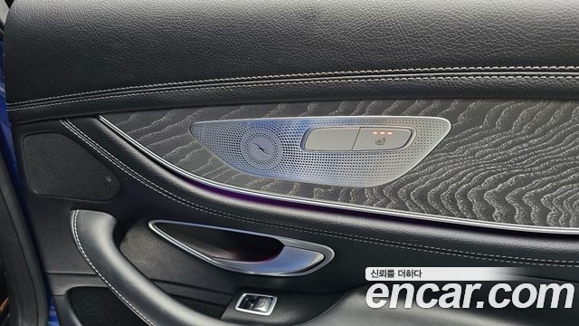 Mercedes-Benz CLS-Class 2022 — photo 27