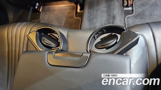 Mercedes-Benz CLS-Class 2022 — photo 28