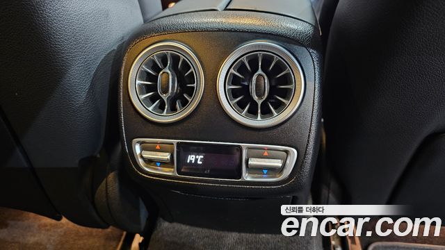 Mercedes-Benz CLS-Class 2022 — photo 31