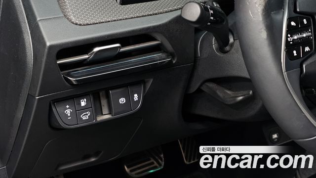 Kia EV6 2024 — photo 17