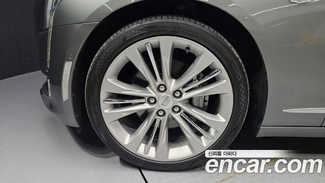Cadillac CT6 2017 — photo 5
