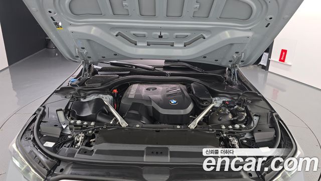 BMW 5-Series 2024 — photo 6
