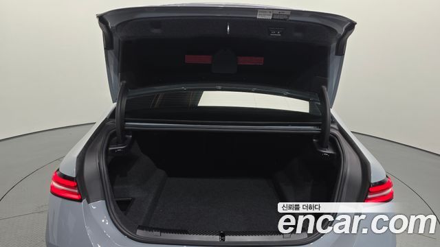 BMW 5-Series 2024 — photo 25