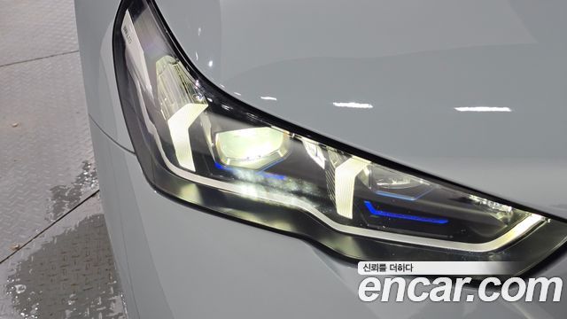 BMW 5-Series 2024 — photo 8