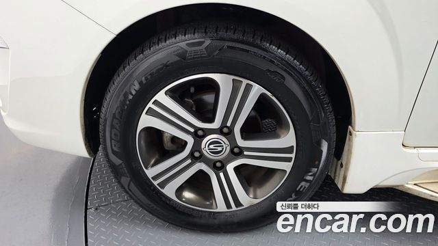 KG Mobility KORANDO 2014 — photo 5