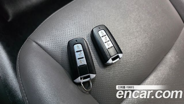 KG Mobility KORANDO 2014 — photo 24