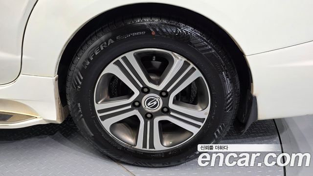 KG Mobility KORANDO 2014 — photo 7